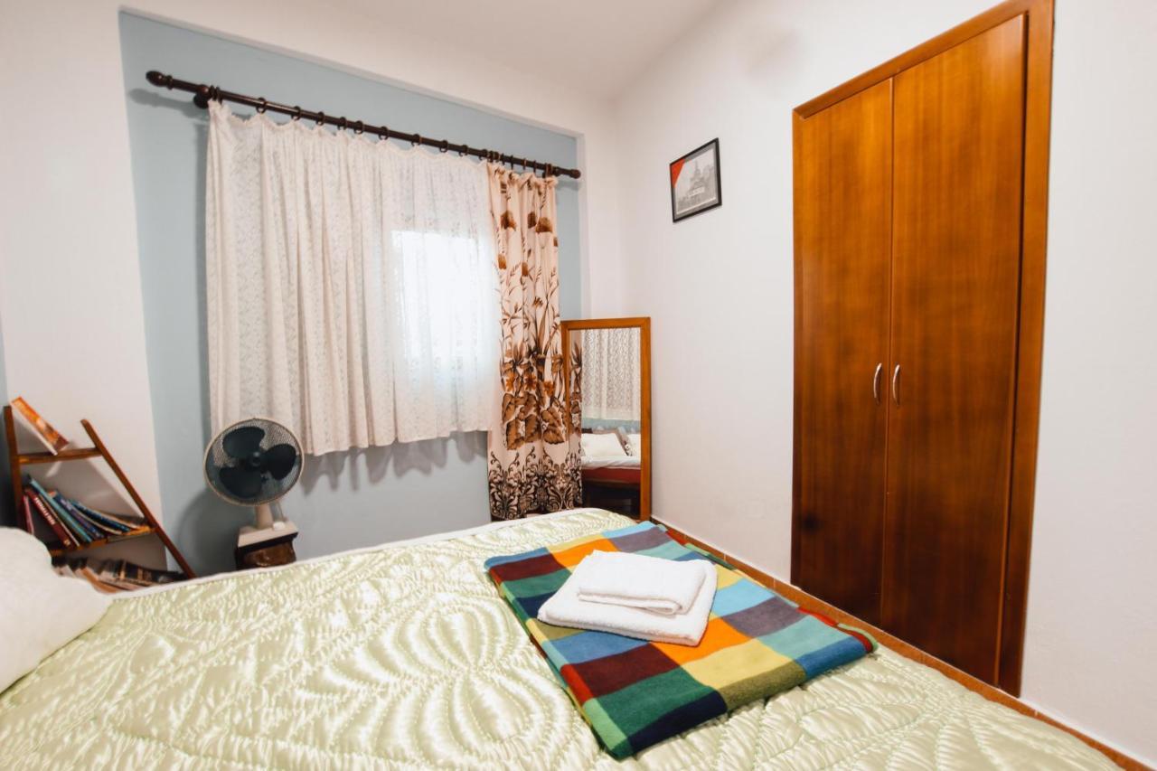 Bb Traditional Apartment ジロカストラ エクステリア 写真